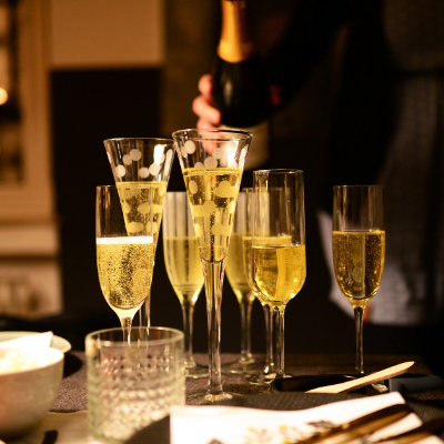 Services hotel glasses.jpg